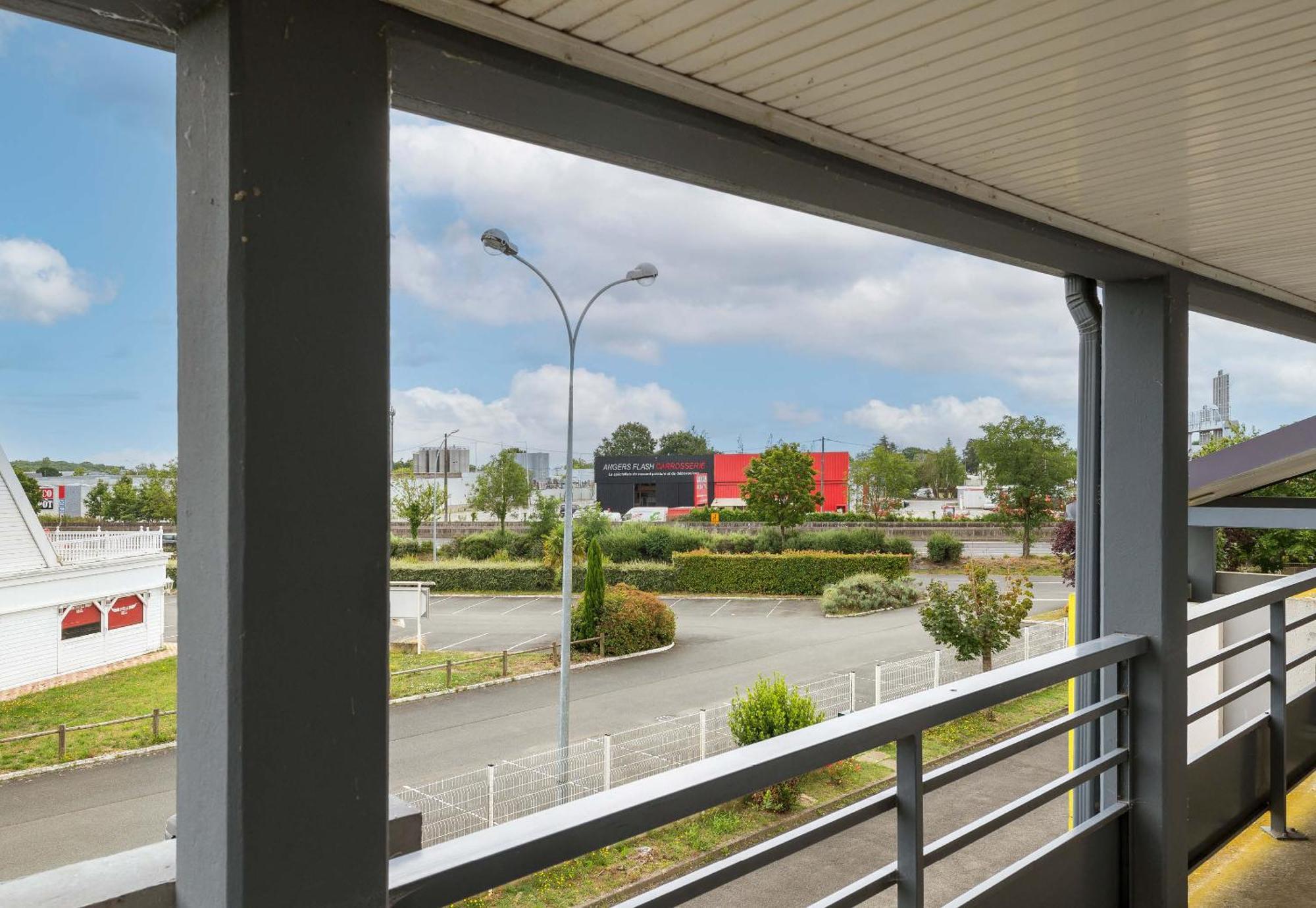 B&B Hotel Angers 1 Бокузе Экстерьер фото