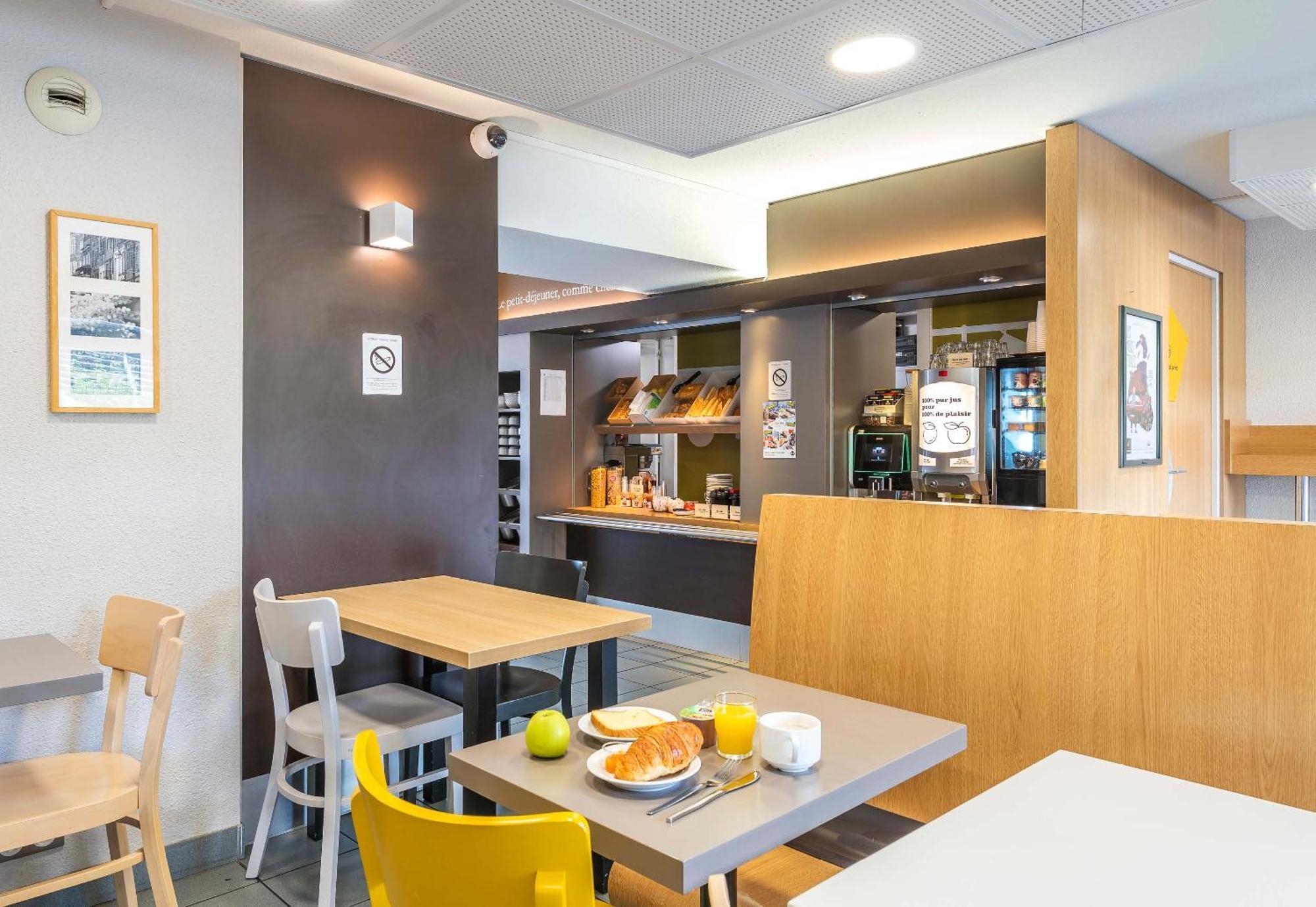 B&B Hotel Angers 1 Бокузе Экстерьер фото