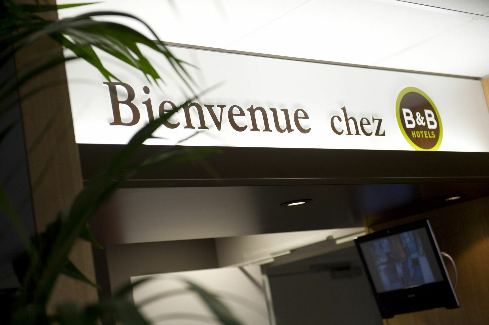 B&B Hotel Angers 1 Бокузе Экстерьер фото
